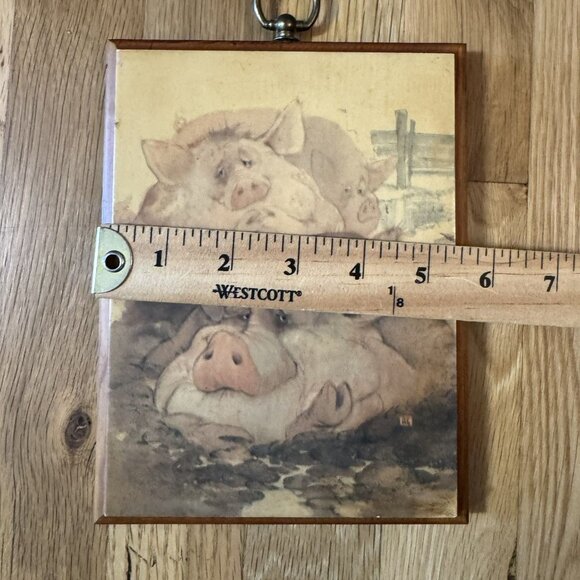 Vintage Wood-Backed Piggy Art Wall-Hanging, Signed, Brass Wall Hook, 7"x5.5" - Picture 5 of 5